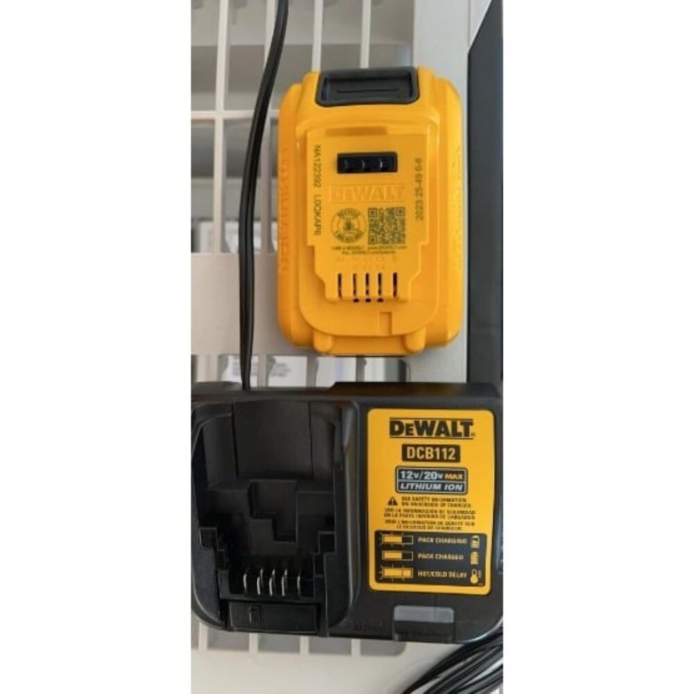20V MAX Battery Pack with Charger 3 Ah Extra Long Run Time
